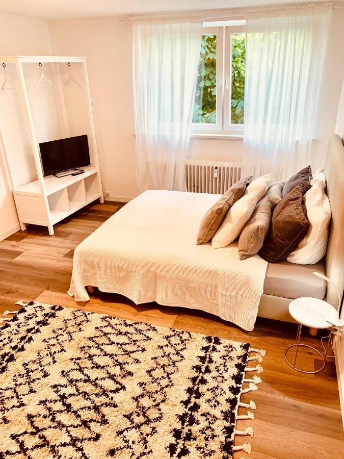 Gaestehaus Zur Uni Klinik Exklusives Apartment Mit Kueche Und Badezimmer Гомбург Екстер'єр фото