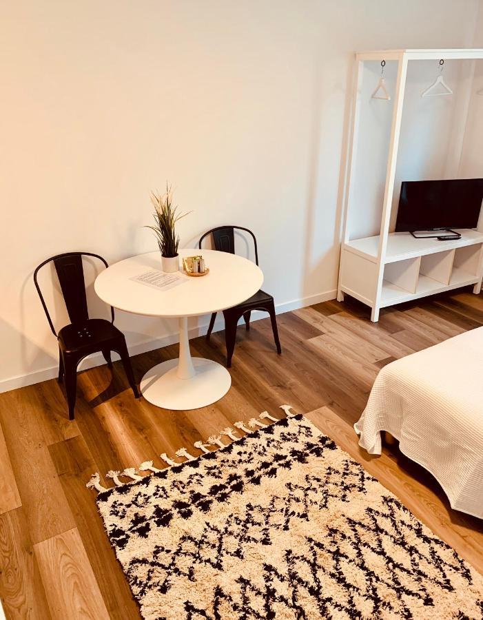 Gaestehaus Zur Uni Klinik Exklusives Apartment Mit Kueche Und Badezimmer Гомбург Екстер'єр фото
